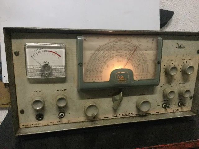 radio amador antigo valvulado delta.