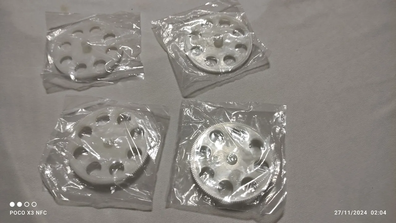 4 Engrenagens para Helicopetero v913