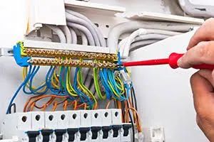 Eletricista profissional - Instalações elétricas residenciais e comerciais - Foto 5
