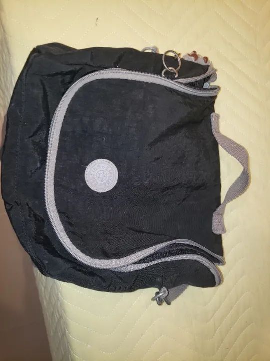 Lancheira Kipling preta. Original, comprada nos EUA