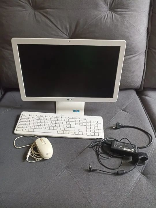 Vendo computador ALL in one LG 22V240 4 GB ram 500 GB armazenamento, teclado e mouse . - Foto 5