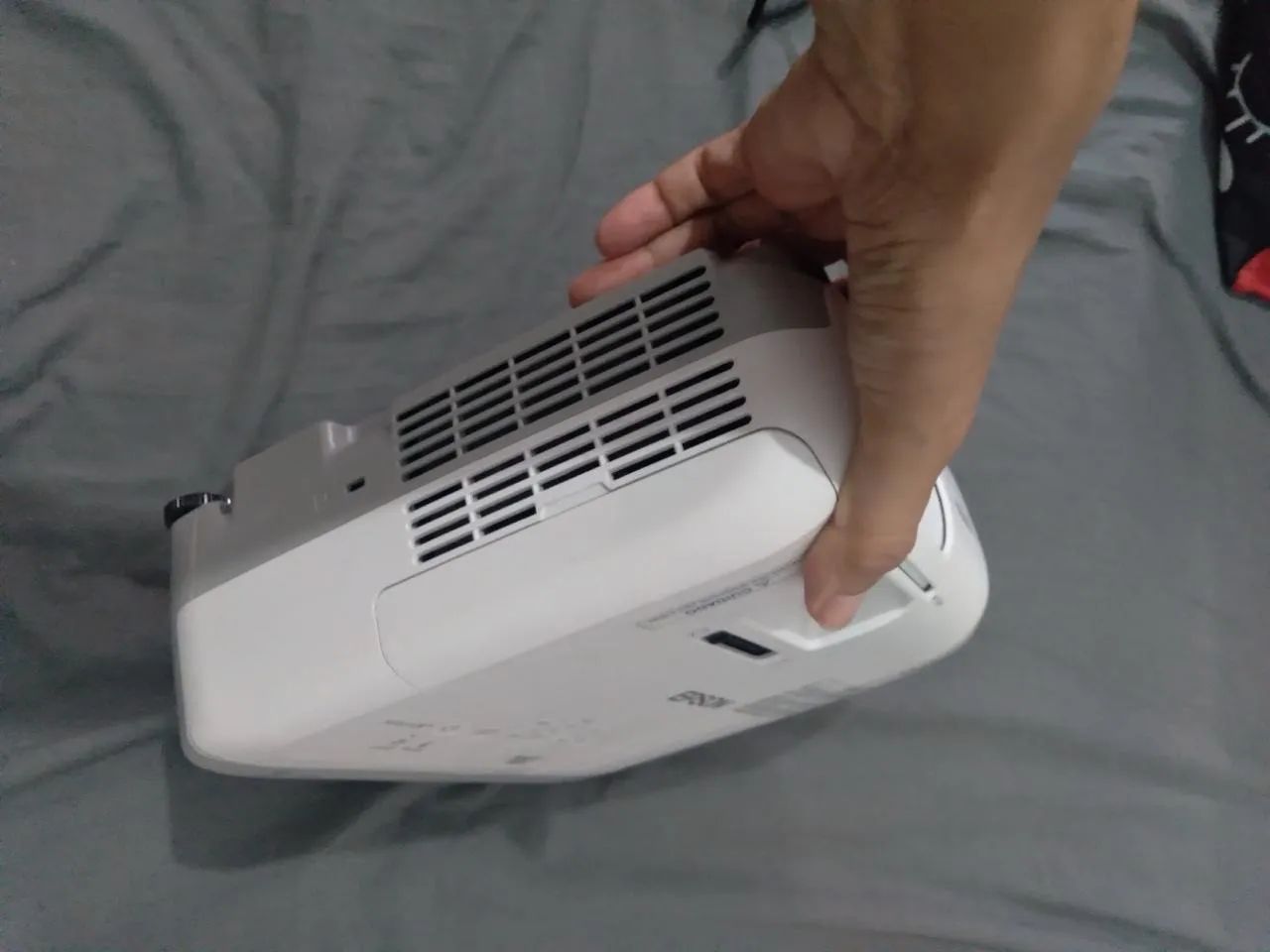 Datashow  novo completo todo direitinho perfeito estado pouco uso! - Foto 3