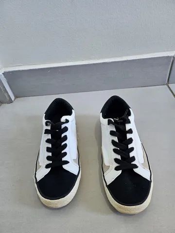 Tênis Zara em couro e camurça 