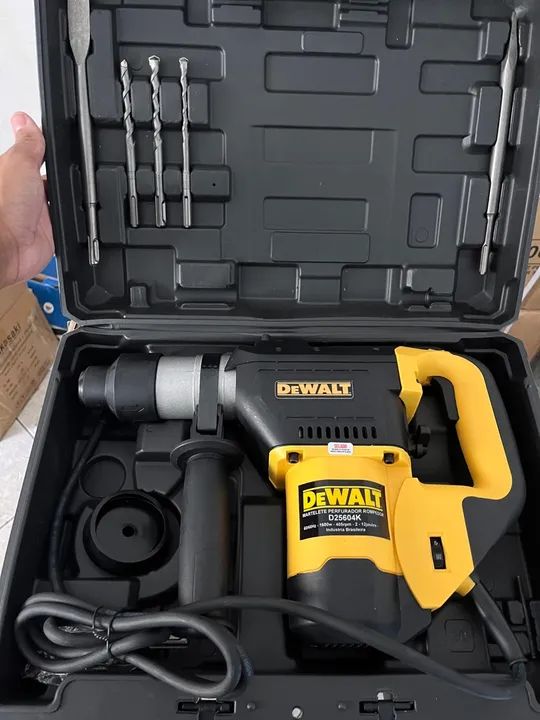 Martelo Perfurador Rompedor Dewalt D25604K