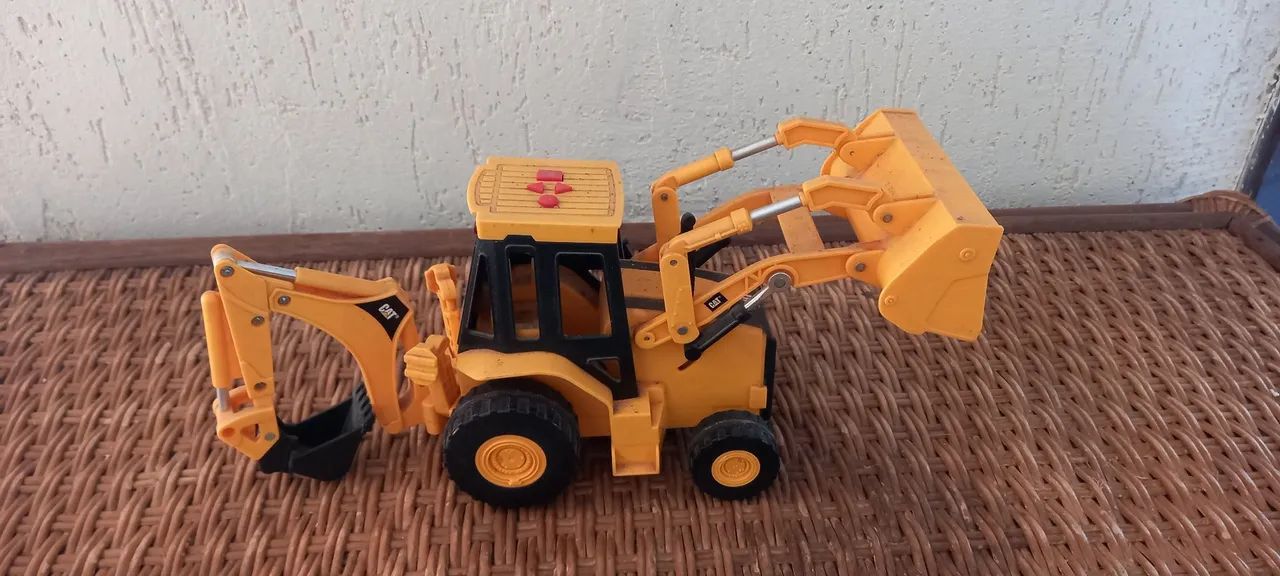 Trator cartepillar - Foto 2