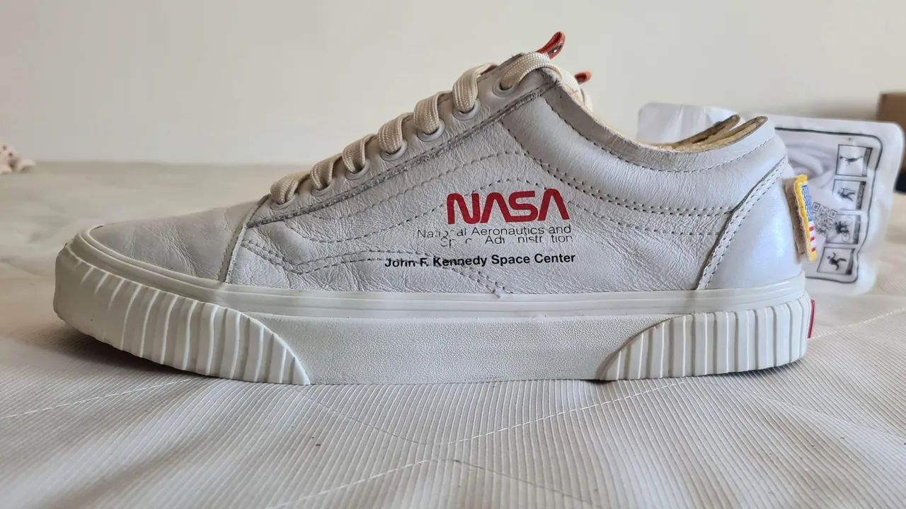 Tênis  vans NASA lmtd - Foto 4