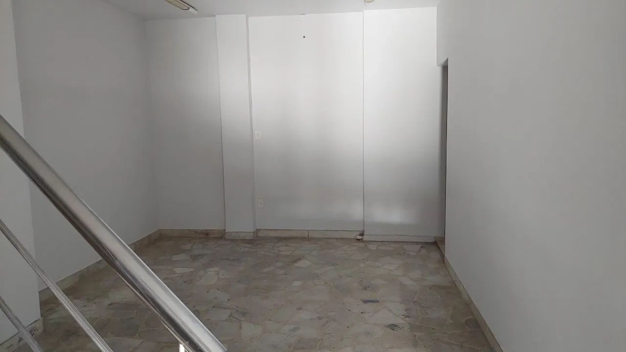 Loja Centro, ampla, 92 m² - excelente ponto comercial, início Rua IRmãos D'angelo - Petróp - Foto 15