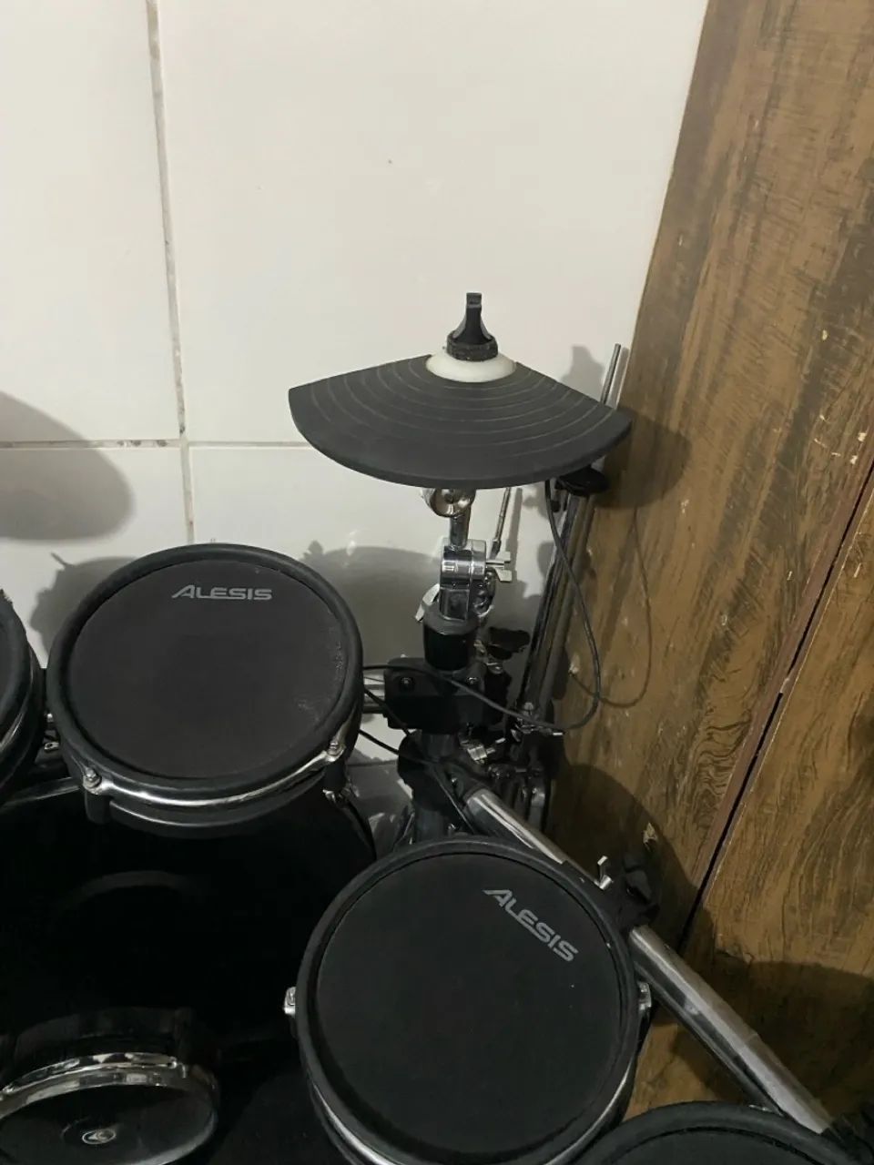 Bateria Eletrônica Alesis Command mesh kit - Foto 2
