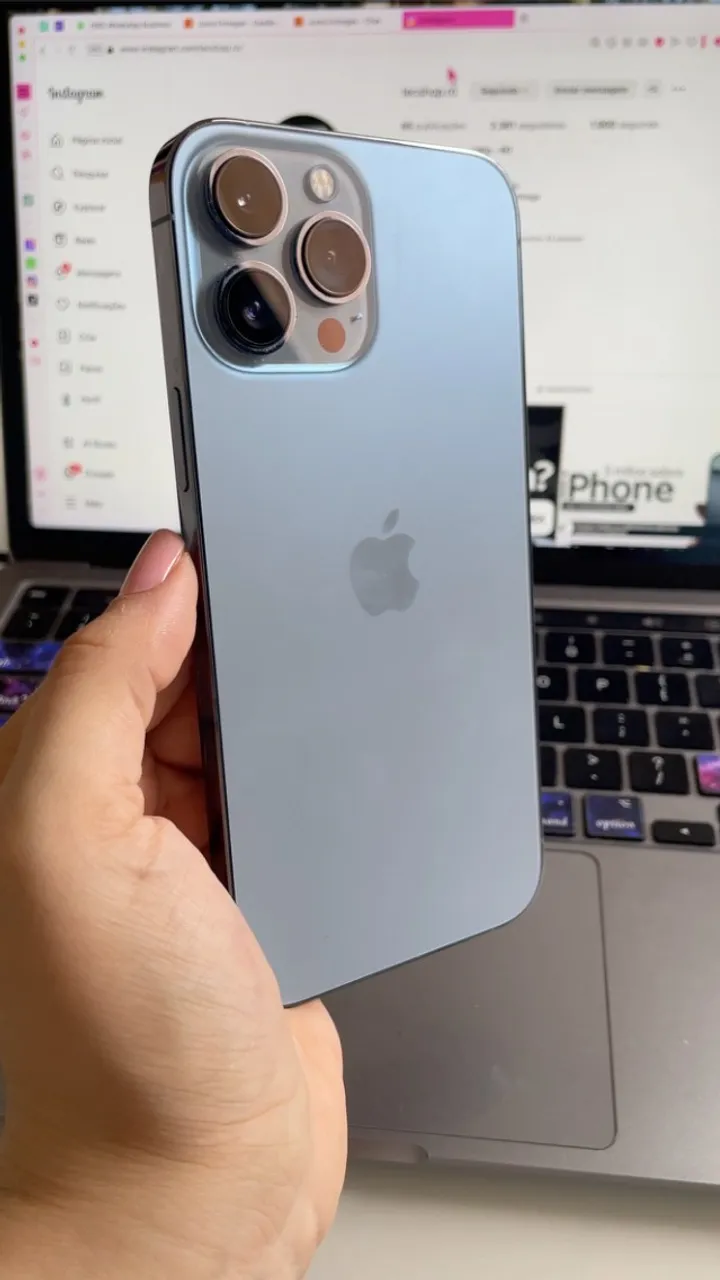 iPhone 13 Pro Max de 128gb Azul semi novo. 