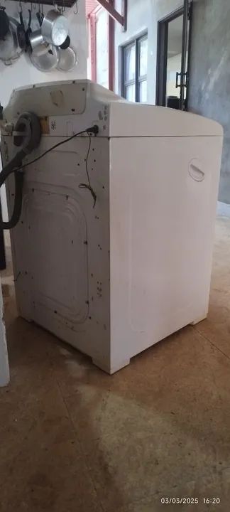 Máquina de Lavar Roupa Eletrolux Superconservada - Foto 4