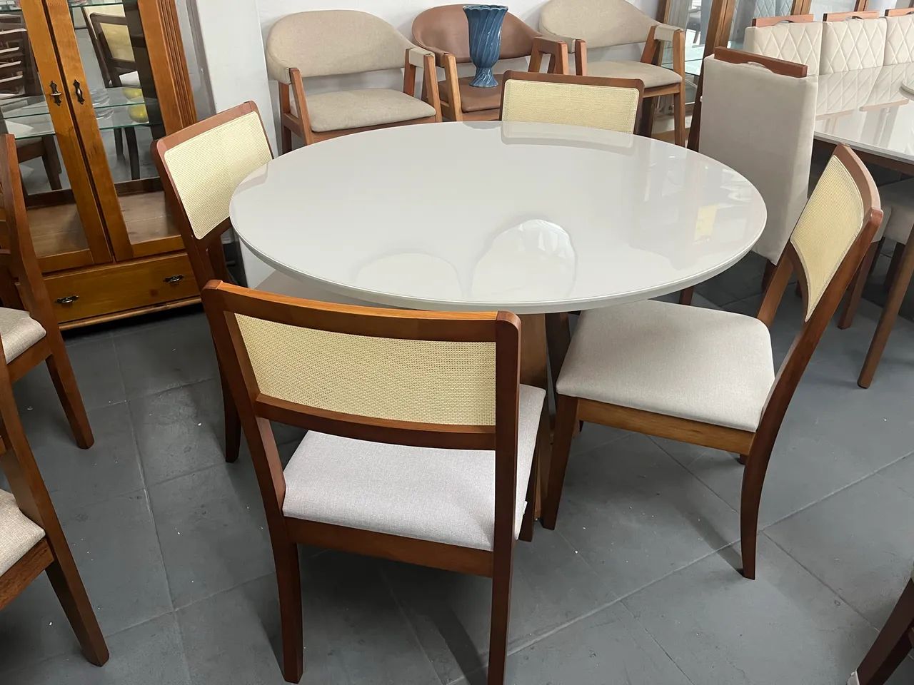 Mesa a pronta entrega na madeira  - Foto 2