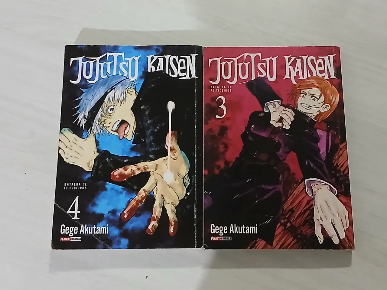 Mangás Jujutsu Kaisen Volumes 3 e 4 (Usados)