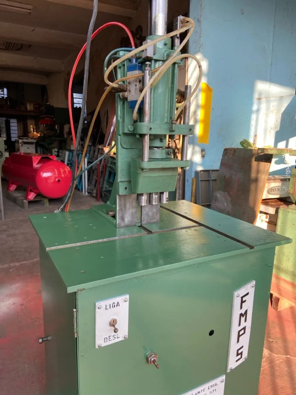 Furadeira Múltipla de 3 Furos  - Foto 2