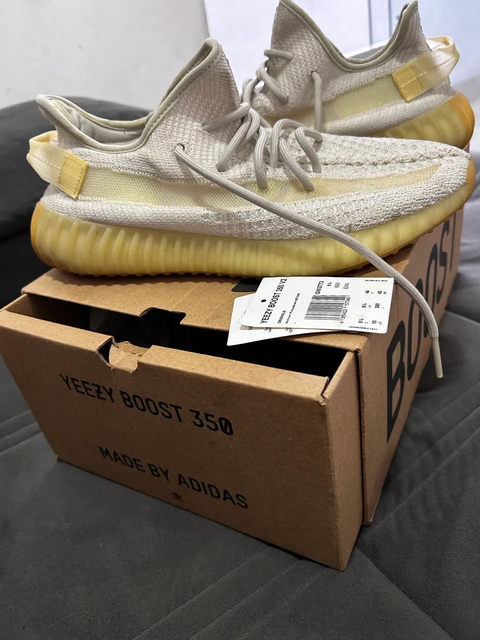 VENDO YEEZY BOOST 350 V2 ORIGINAL Calçados Tauá, Rio de