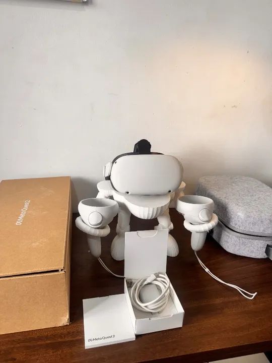 Meta Quest 2 128 Gb + Case + Suporte Ergonômico