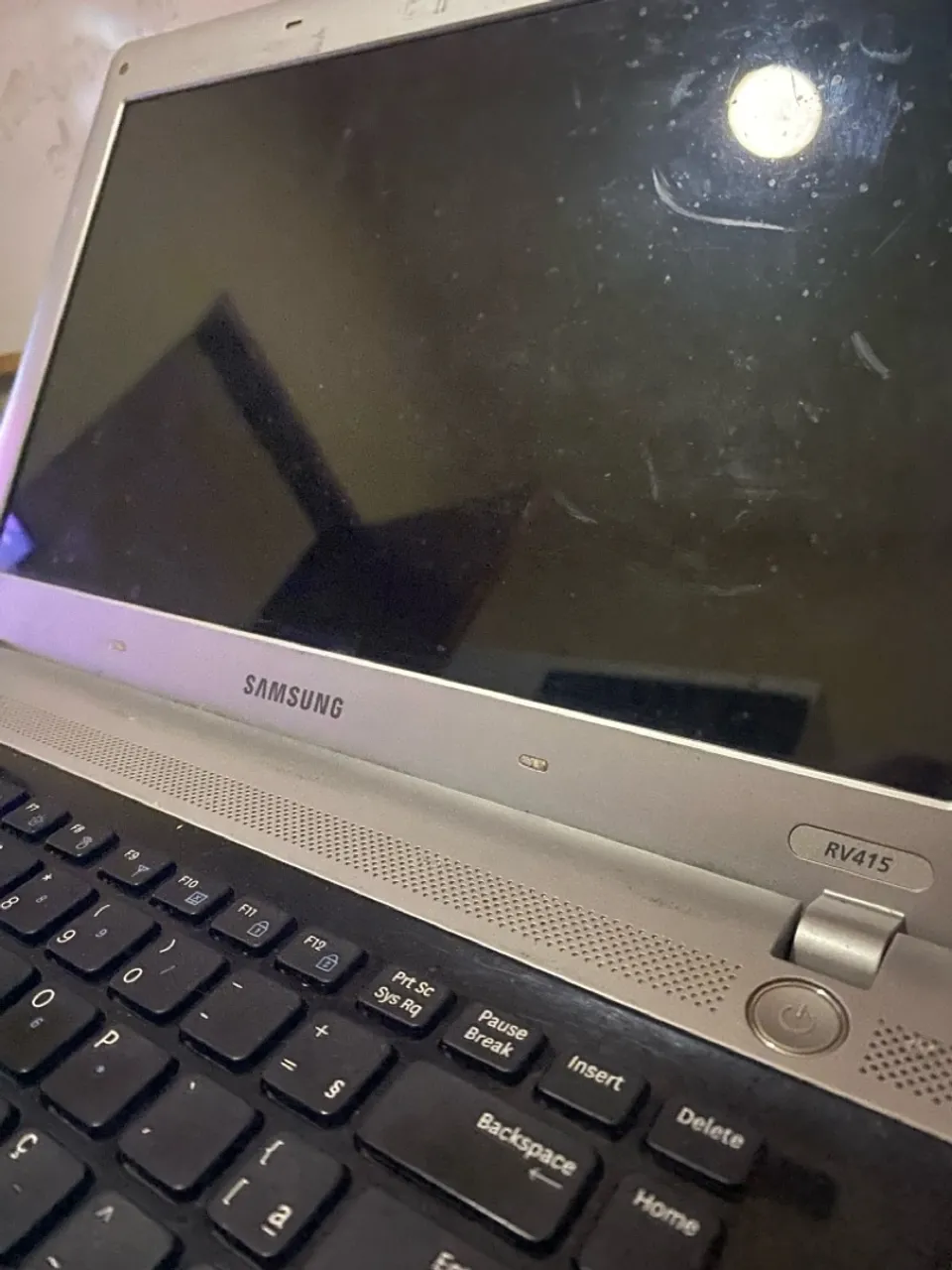 Samsung RV415