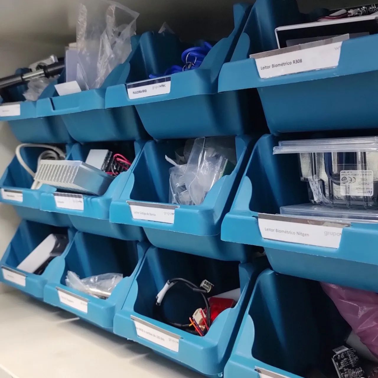 Gavetas plásticas empilháveis Presto nº 7 - Foto 4