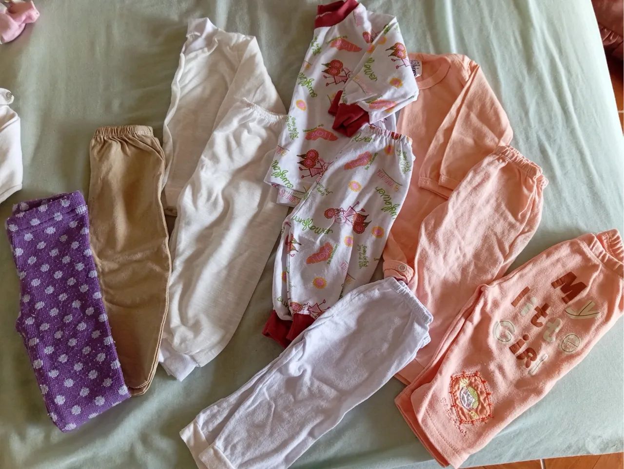 Roupinhas de bebê 100 tudo  - Foto 3