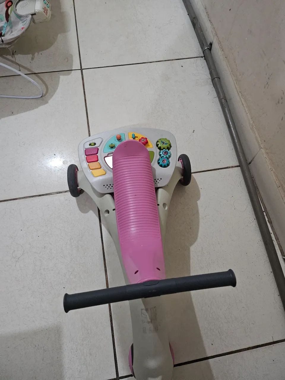 Andador Infantil Interativo com Música e Luzes - Foto 2