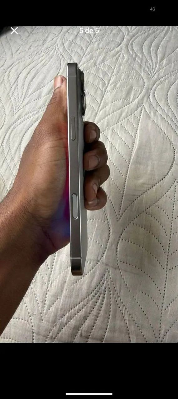 iPhone 16 pro Max 256 - Foto 5