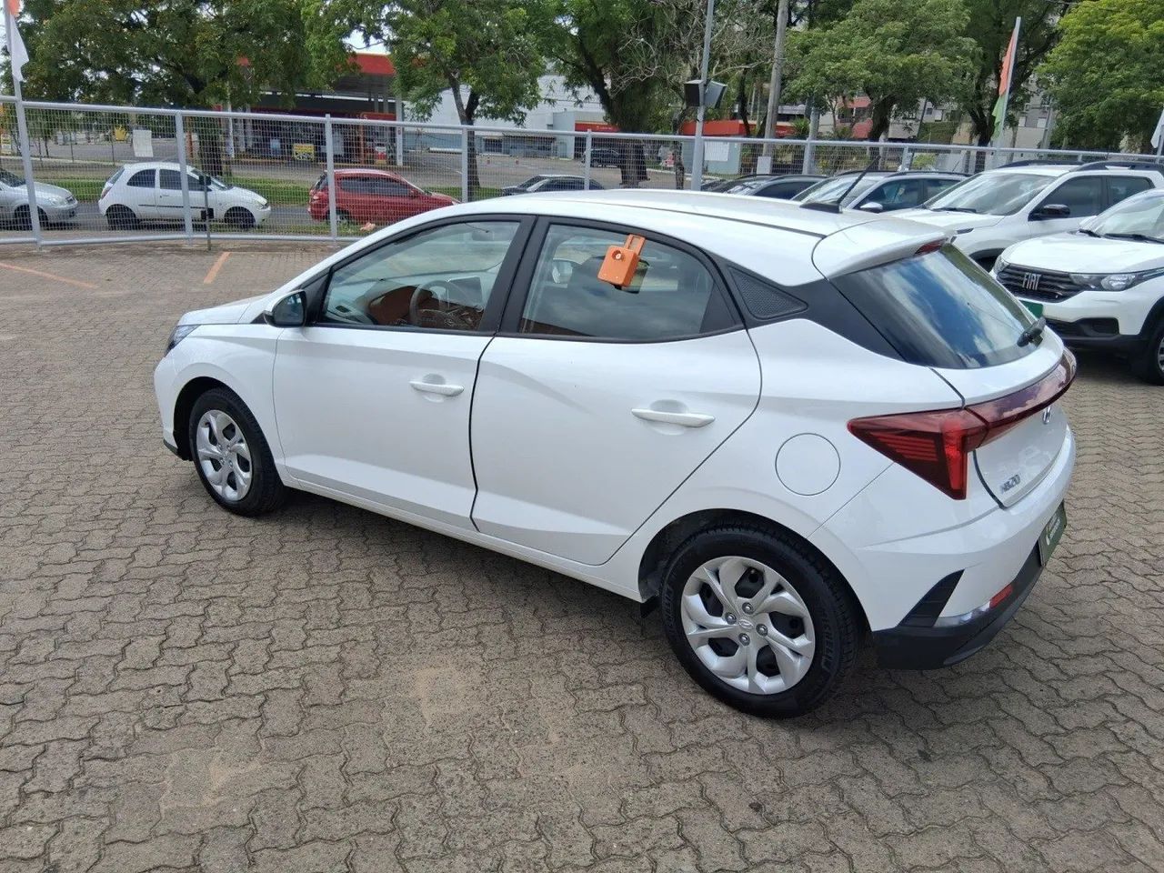 Hyundai HB20 Comfort Plus 1.0 Flex 12V Mec. 2025 - Foto 4