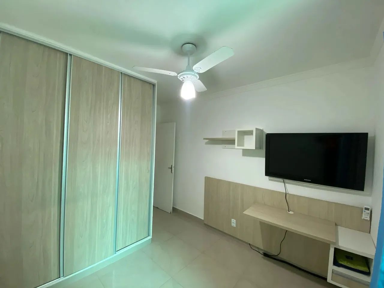 Casa linda no condomínio Rubi - Foto 4