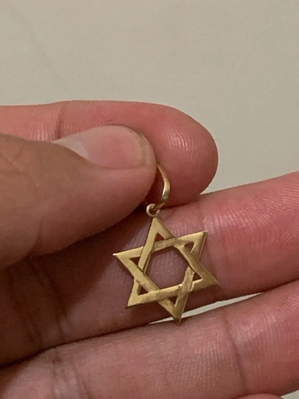 Pingente estrela de Davi ouro 18