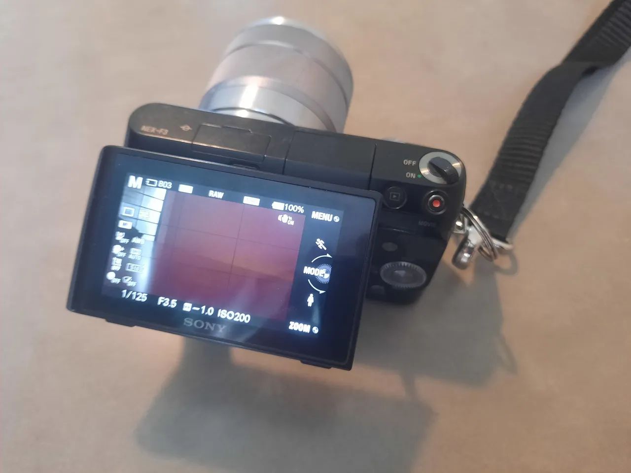 SONY NEX-F3 【784】 Sony Câmera digital sem espelho NEX-F3K/B 16,1 MP com lente de 18