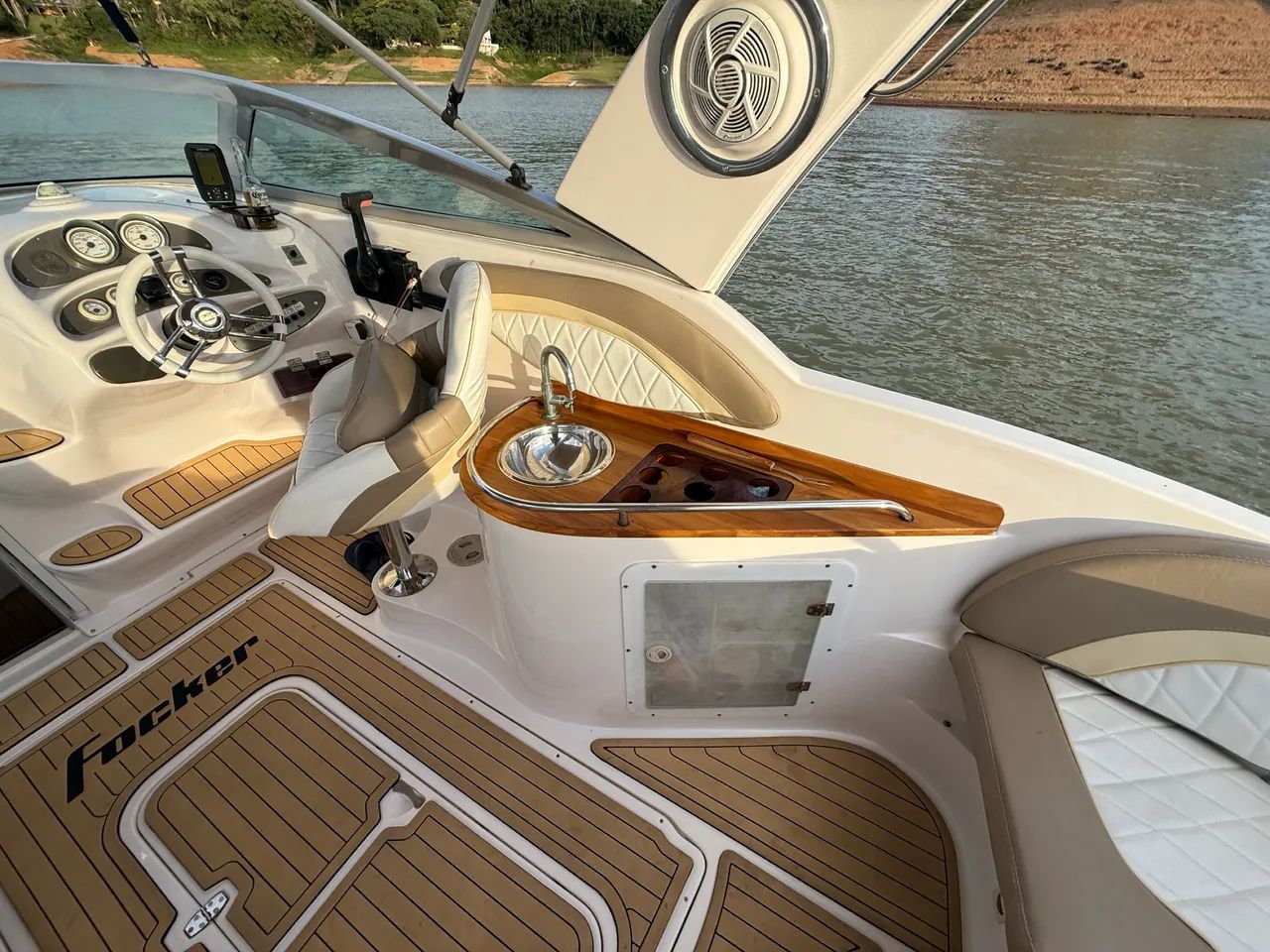  Barco Lancha Focker 255 2008, impecável - Foto 6