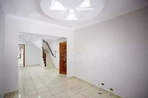 Sobrado para aluguel, 3 quartos, 1 suíte, 2 vagas, Centro - Diadema/SP