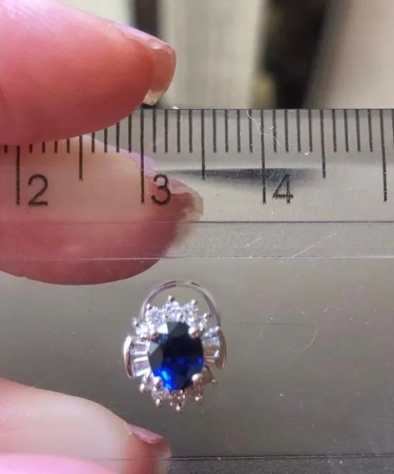 Brincos de safira com diamantes e ouro branco  - Foto 5