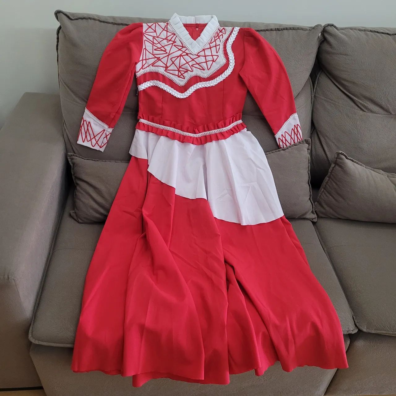 Vestido de prenda infantil vermelho Roupas Nossa Senhora das