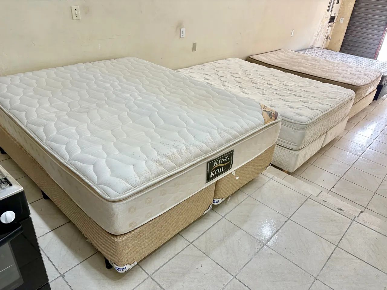 Cama box de casal Queen , cama Queen 