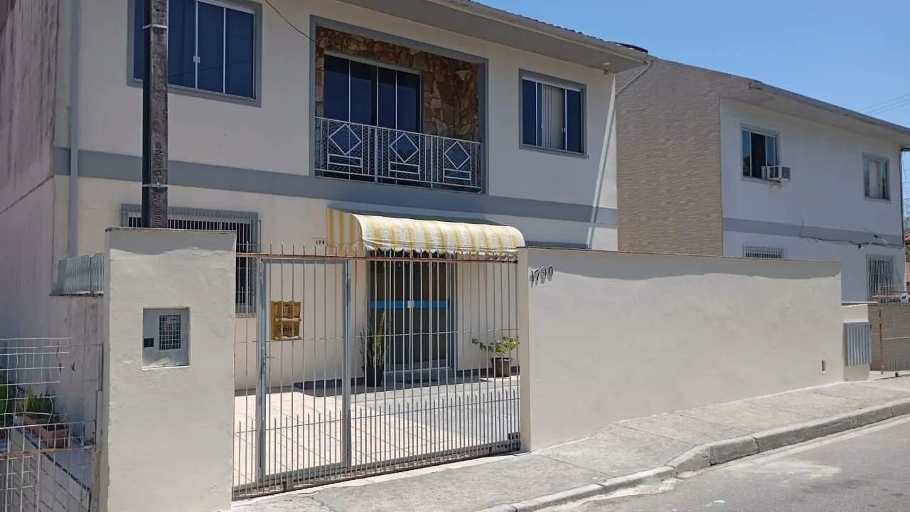 Casa para venda em Areias, São José/SC