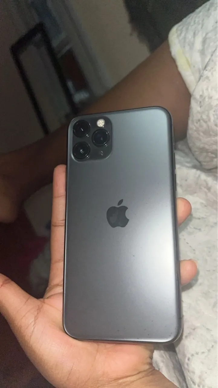 iPhone 11 Pro 1.300