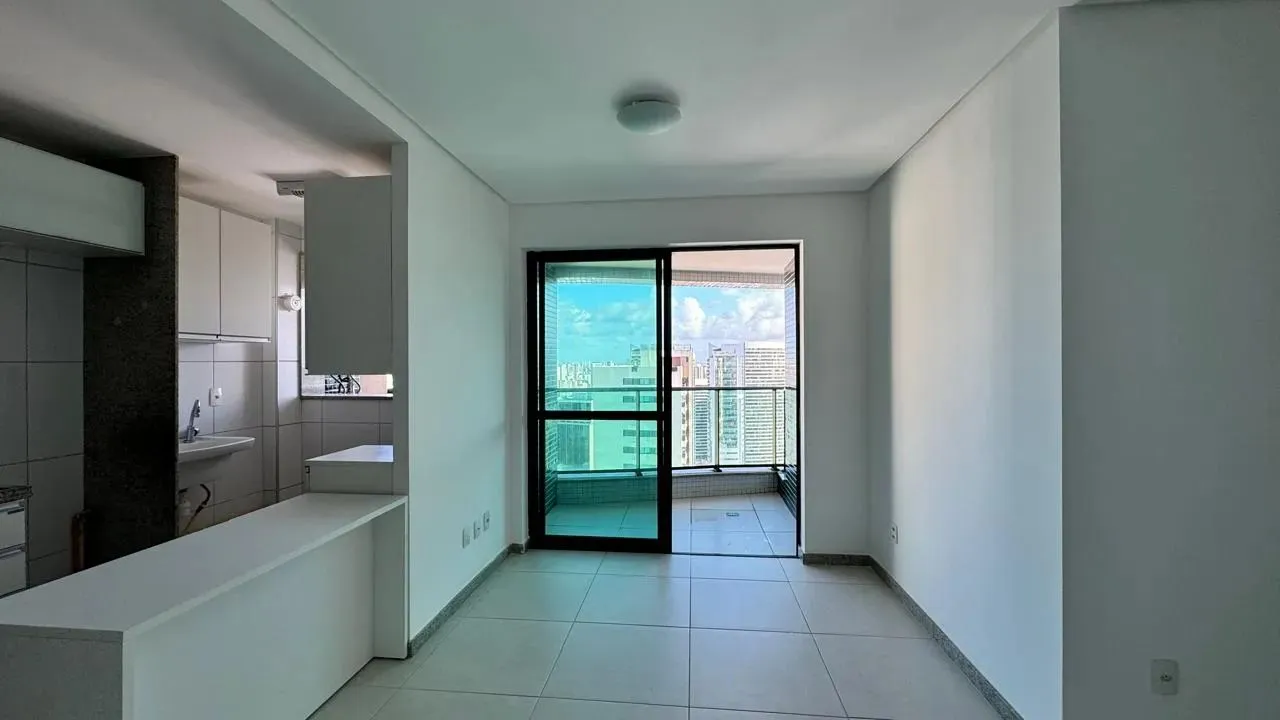 Imóvel para aluguel possui 56 metros quadrados com 2 quartos em Boa Viagem - Recife - PE