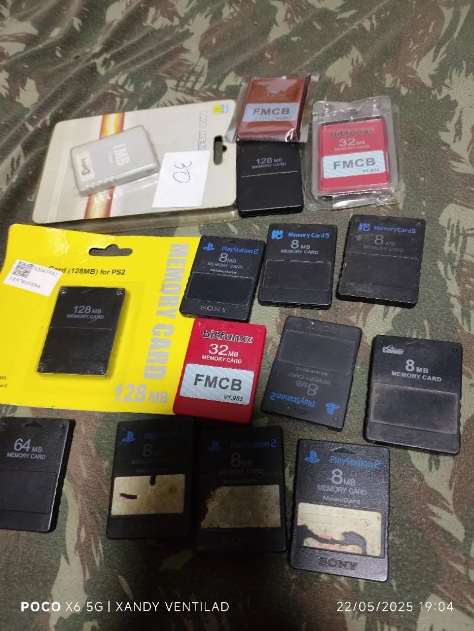 Lote 15 Memory Cards PS2 - 1MB/8MB/32MB/64MB/128MB - FMCB