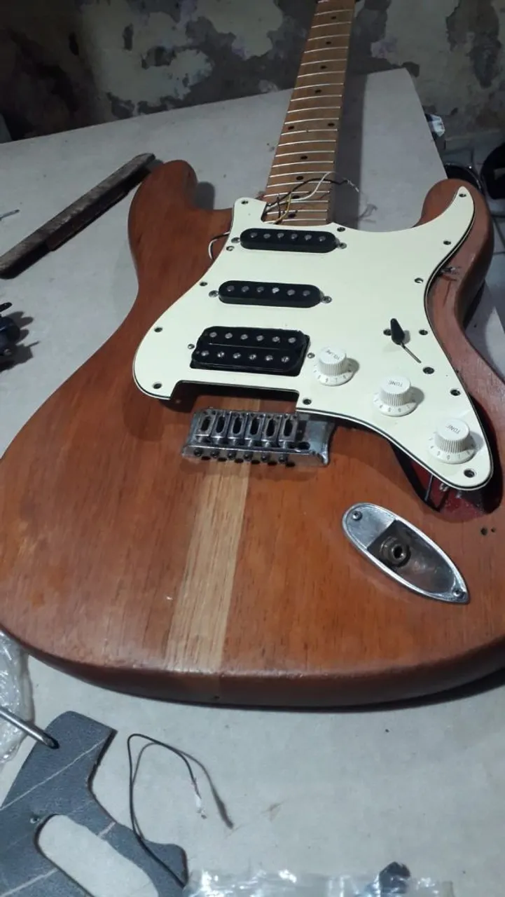 Guitarra Stratocaster
