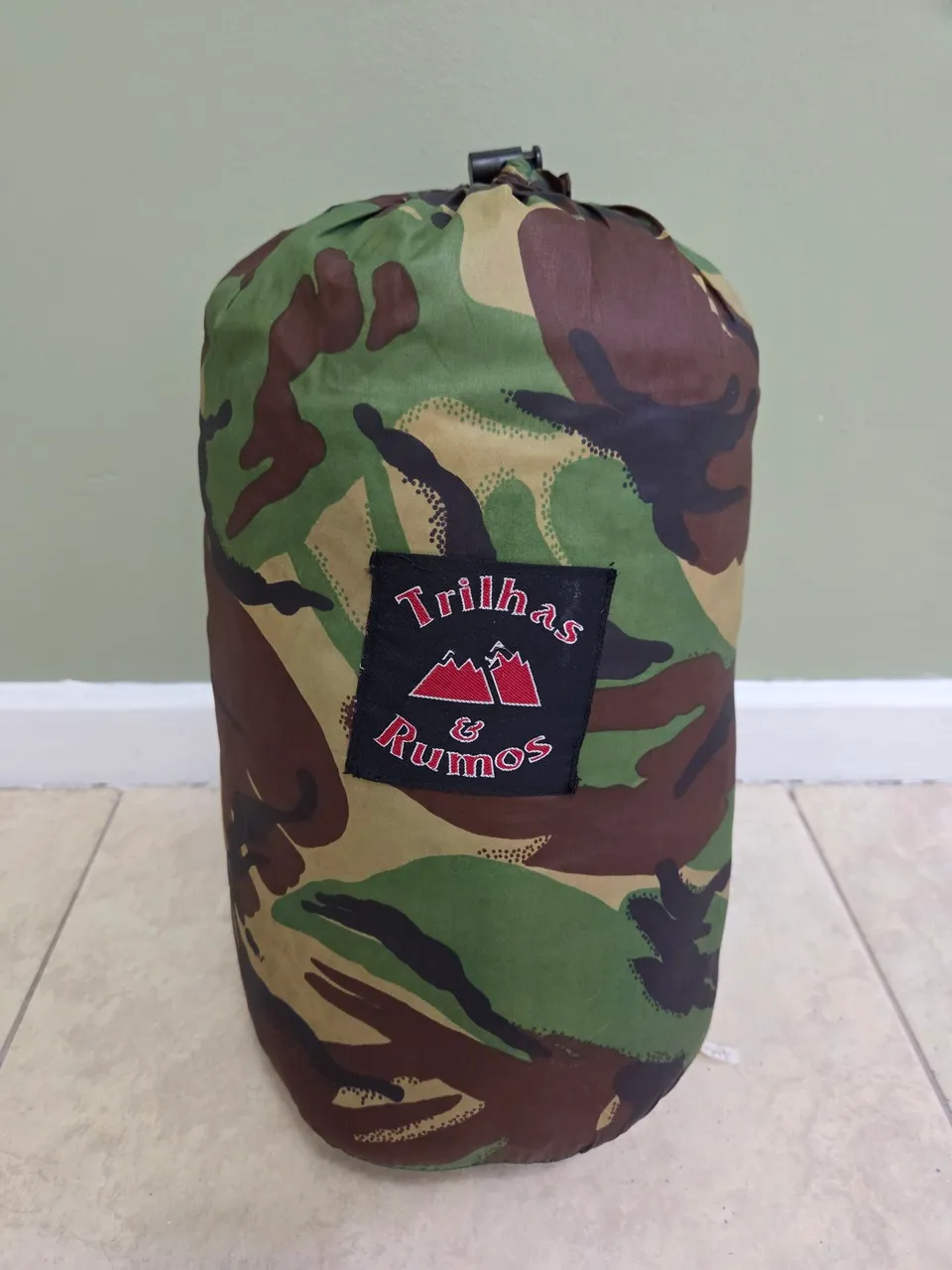 Saco de Dormir Trilhas & Rumos Camuflado