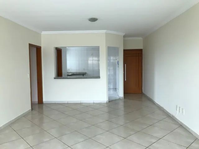 Apartamento 3 Dorm. no Centro da Cidade - Foto 4