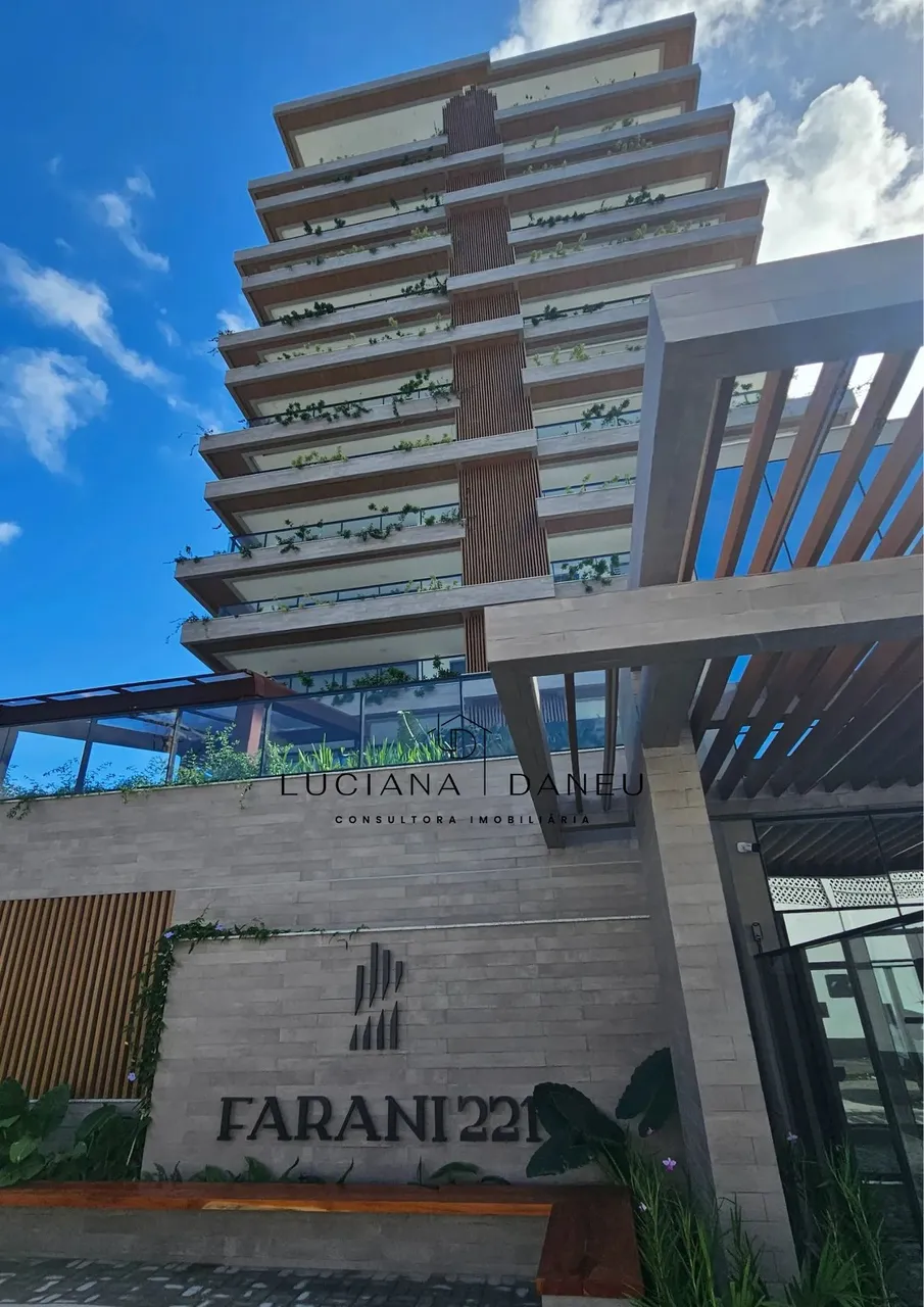 Imóvel para venda possui 217 metros quadrados com 4 quartos em Cidade Nova - Ilhéus - BA