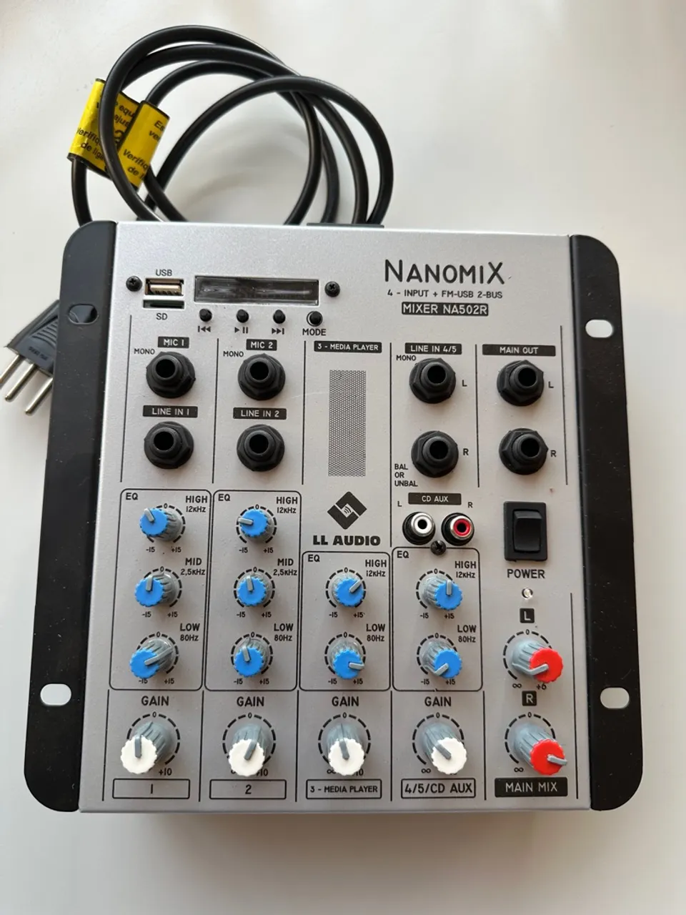 Mixer de Áudio Nanomix NA502R - LL Audio
