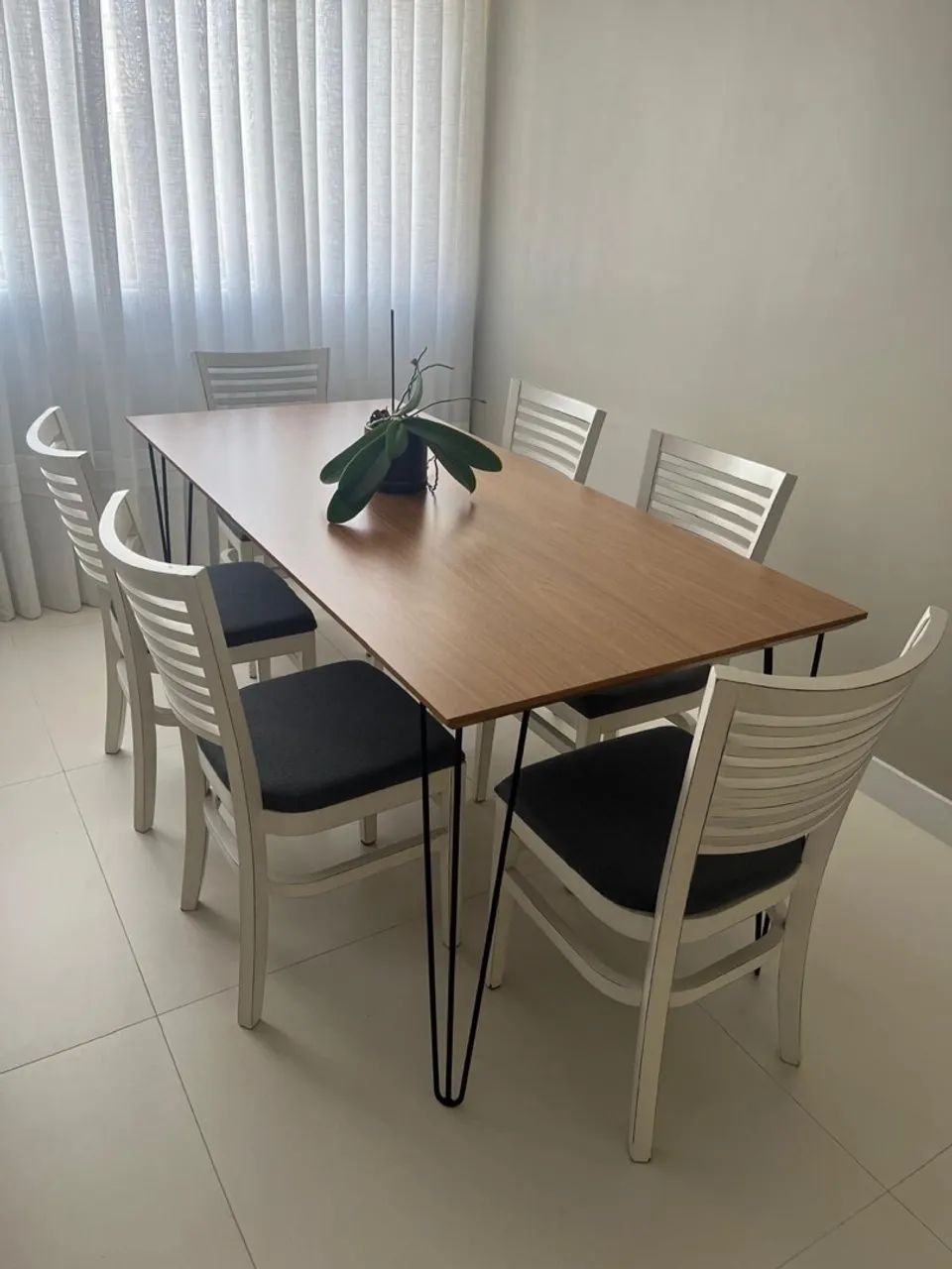 Mesa nova em MDF Freijó com pés em ferro fundido  - Foto 2