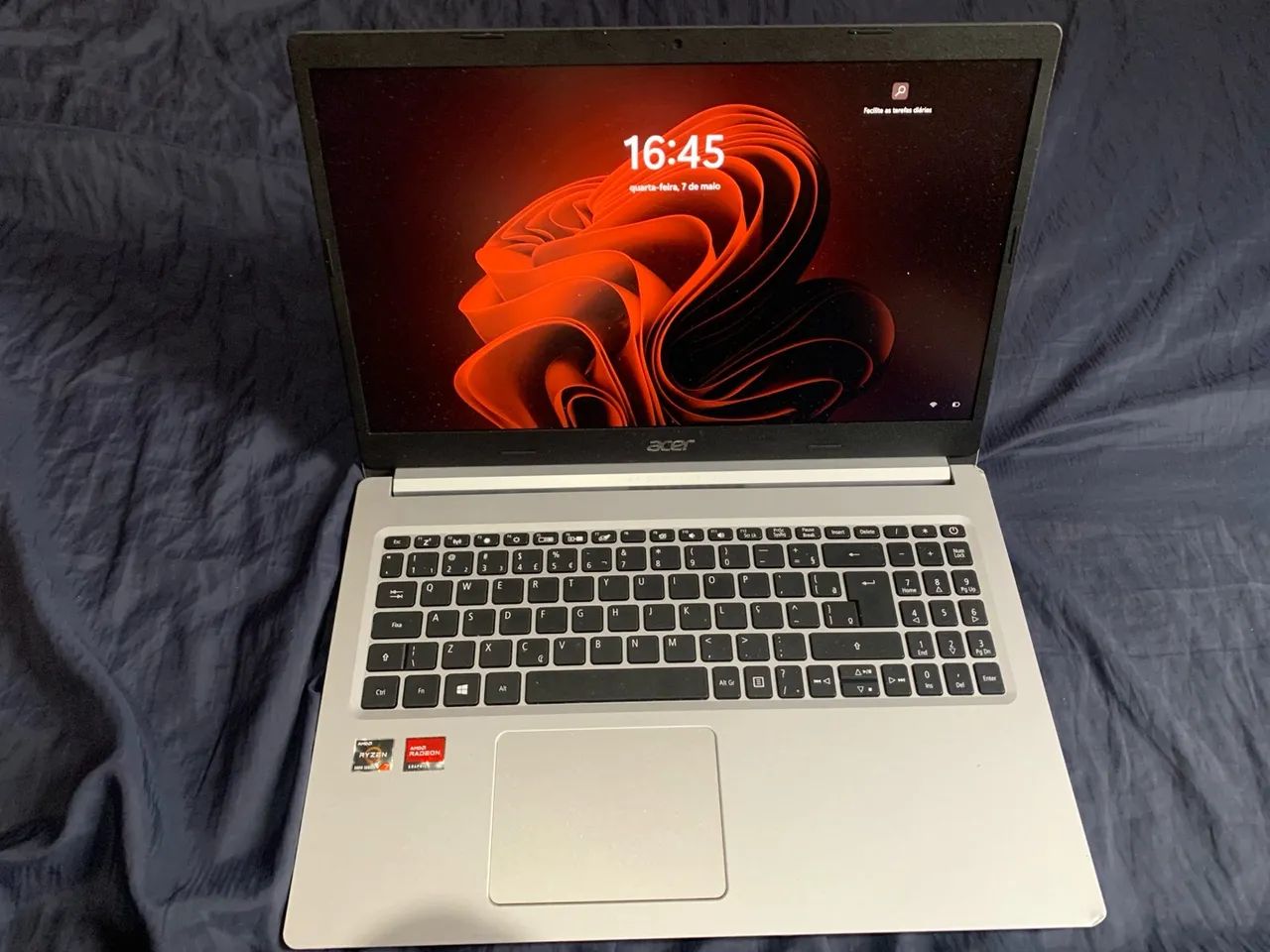 Acer Aspire 5 - Ryzen 7, 8gb de ram, 512gb de ssd. 