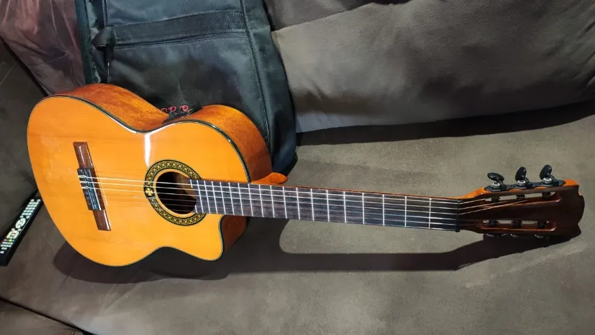 Violão Lag Occitania OC66CE Nylon