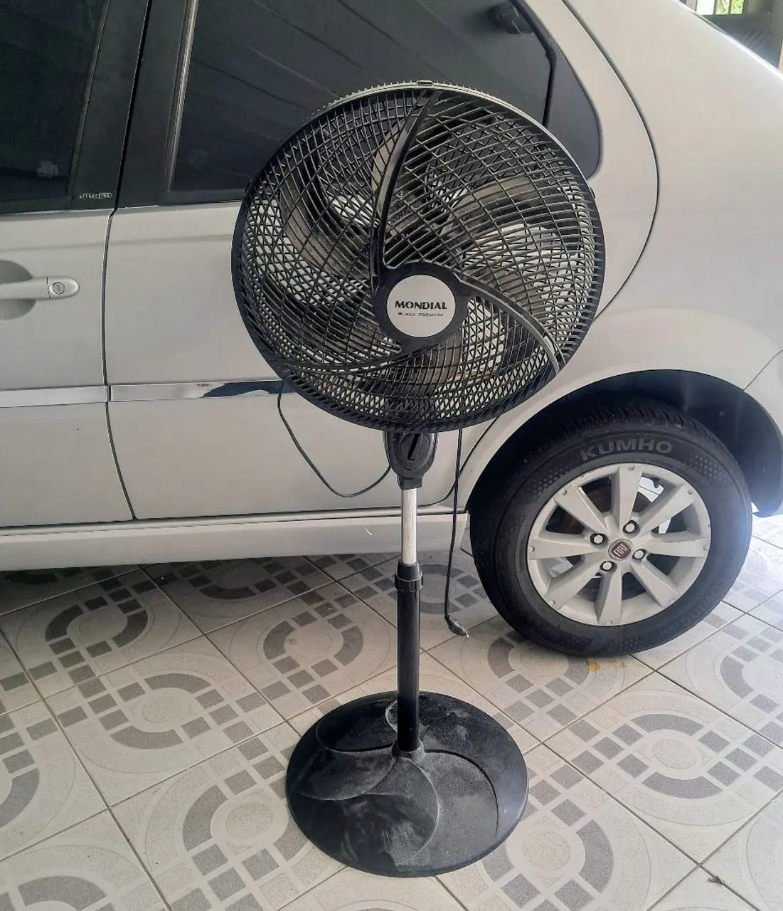 Ventilador de Coluna Mondial 40cm