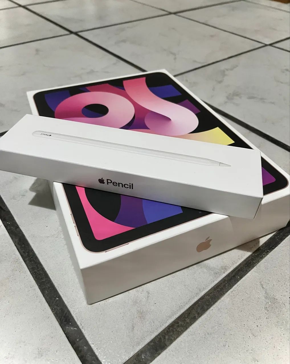 iPad Air 4ª Geração 64 GB Rose Gold + Apple Pencil 2ª Geração