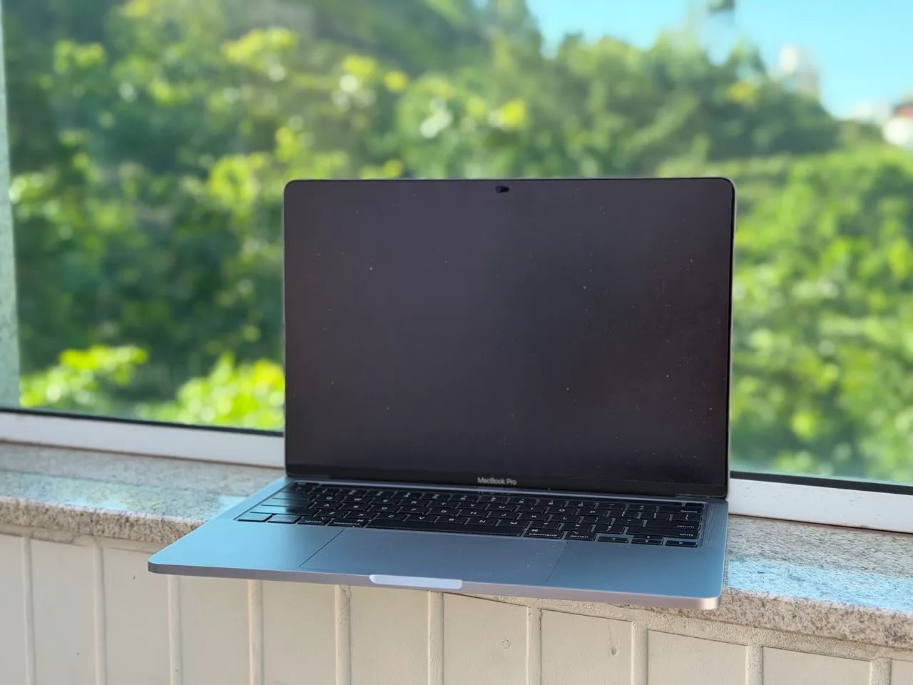 MacBook Pro 13? (M1, 2020) ? 8GB RAM / 512GB SSD ? Touch Bar