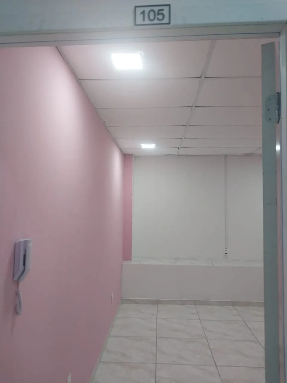 Alugo Salas Comerciais em Dq de Caxias