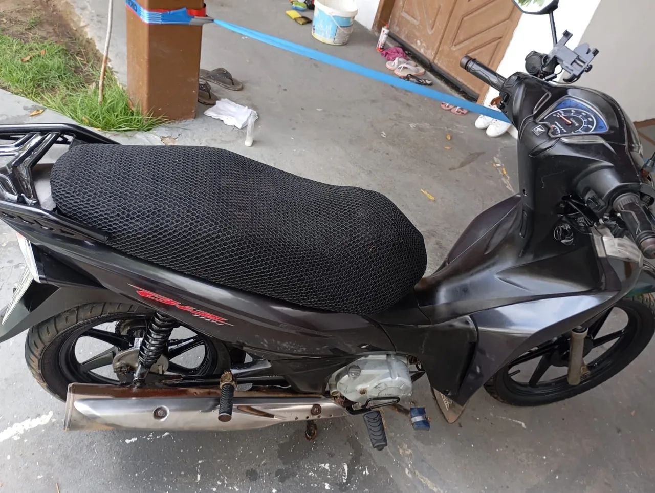 Vendo uma linda biz 110i - Foto 6